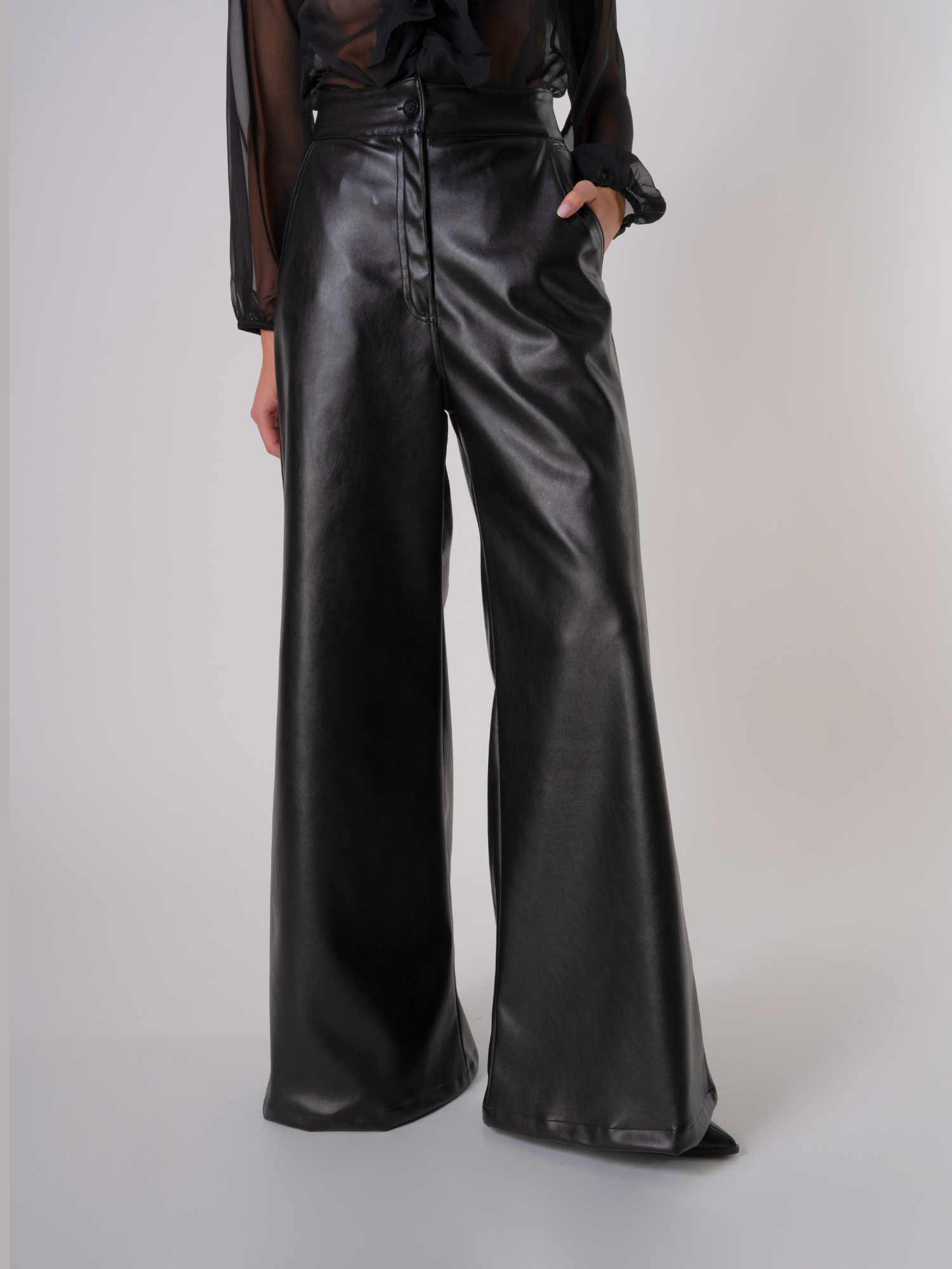 PANTALON GIULIA ECOCUERO NEGRO